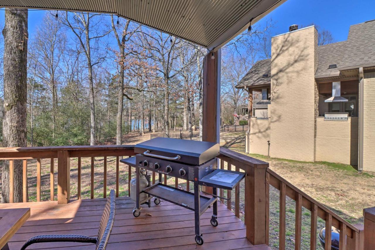 Lakefront Greers Ferry Cabin With Covered Boat Slip! Fairfield Bay المظهر الخارجي الصورة
